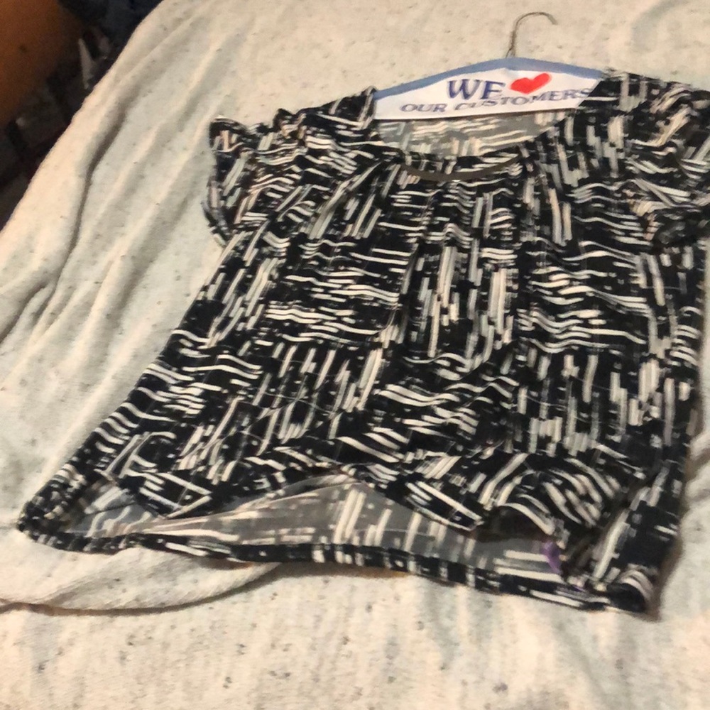 Women’s black and white Blouse.